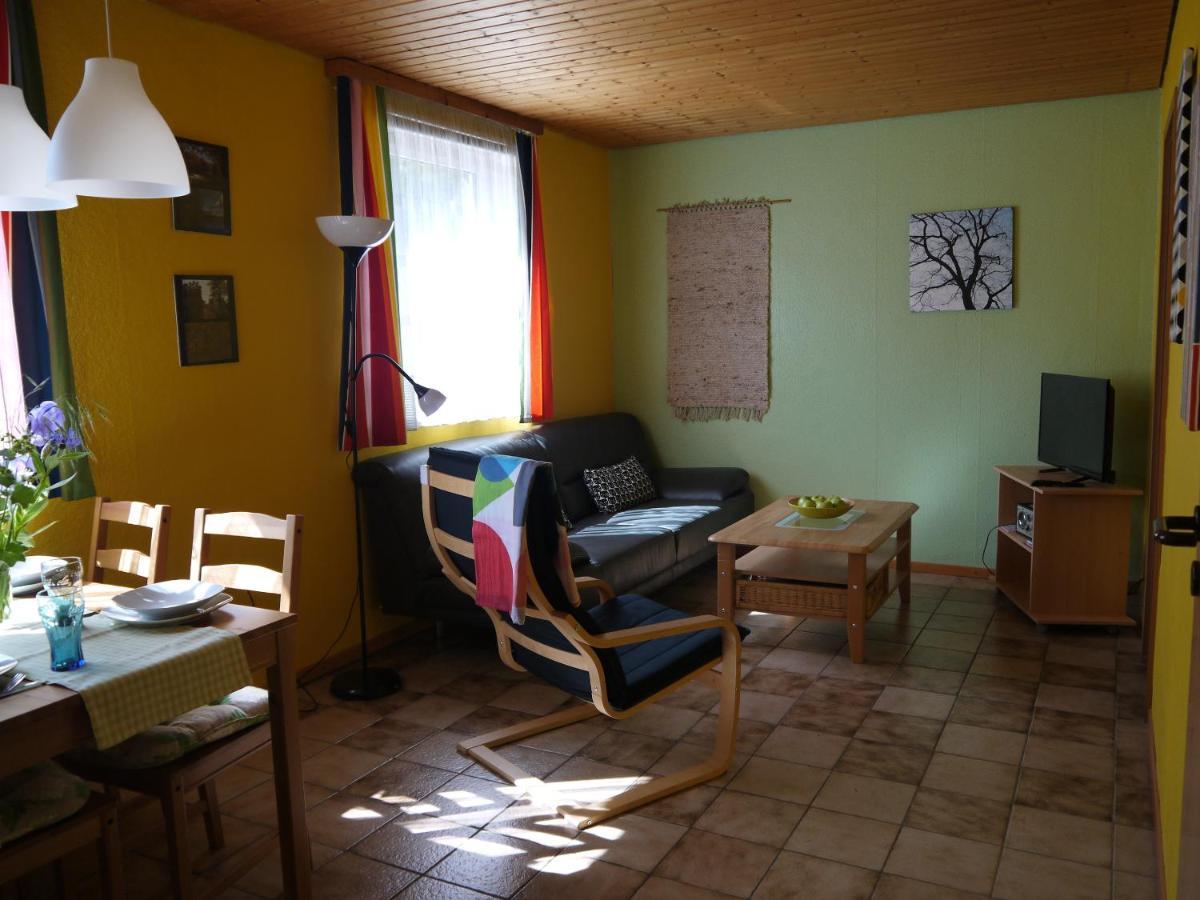 Ferienwohnungen Am Campingplatz 特伦德尔堡 外观 照片