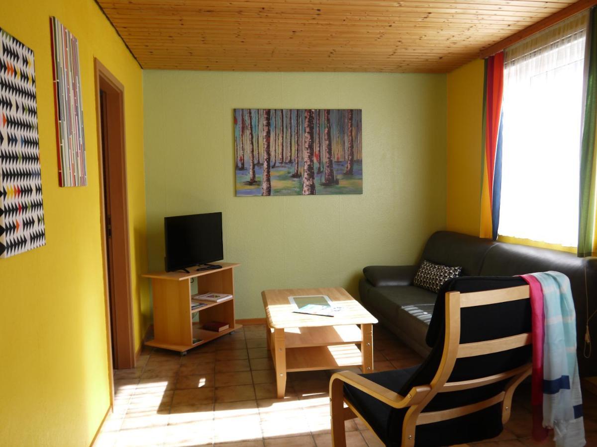 Ferienwohnungen Am Campingplatz 特伦德尔堡 外观 照片
