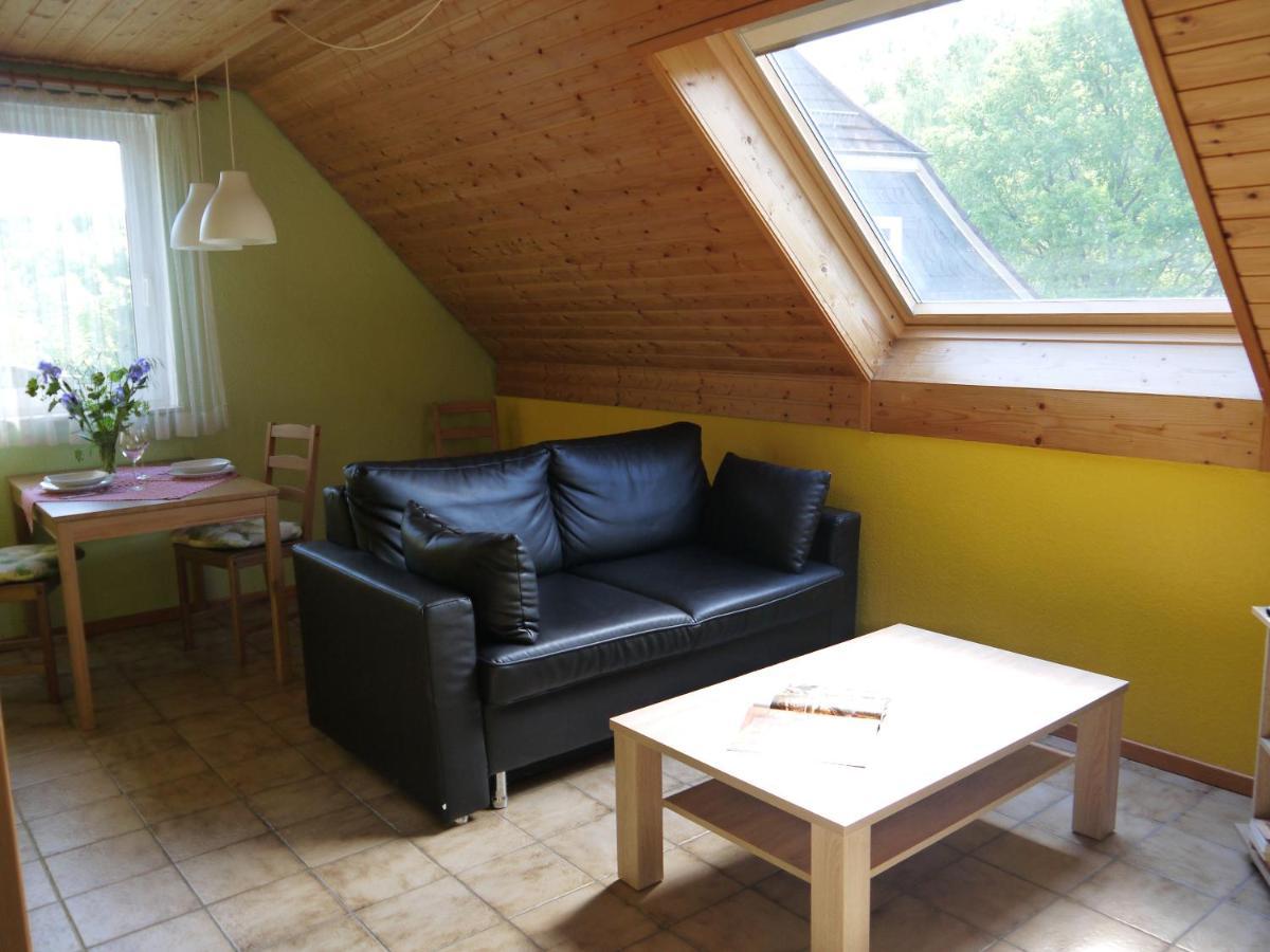 Ferienwohnungen Am Campingplatz 特伦德尔堡 外观 照片